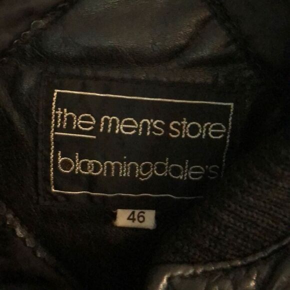 Bloomingdales The Mens store black leather jacket size 46 - Picture 3 of 7